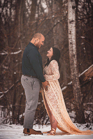 Alayna-maternity-1