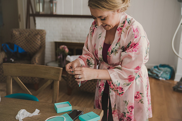 gettingready-bride-22