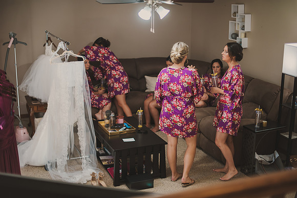 bride-gettingready-53