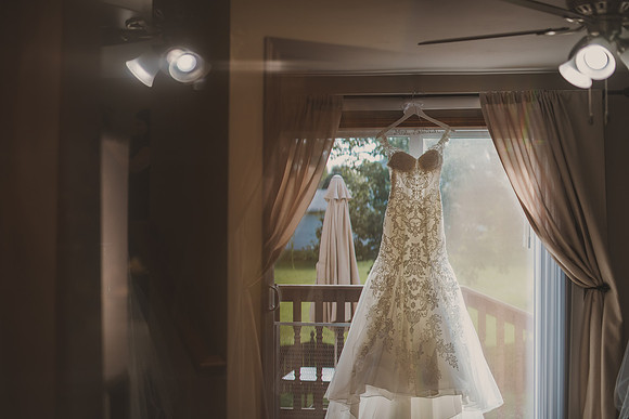 bride-gettingready-7