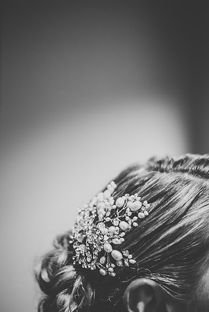getting ready-bride-5