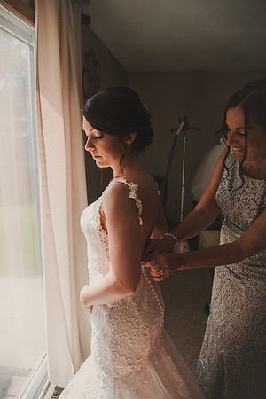 bride-gettingready-85