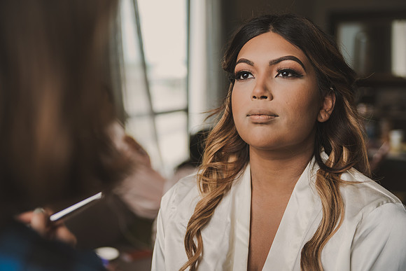 gettingready-bride-9