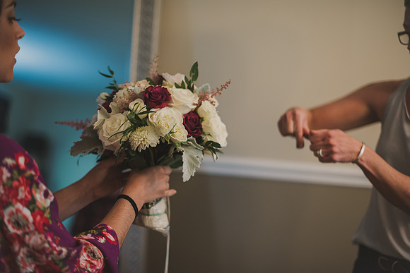 bride-gettingready-15