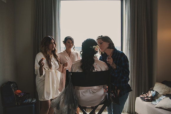 gettingready-bride-80