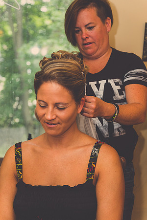 bride-gettingready-27