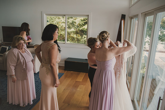 gettingready-bride-66