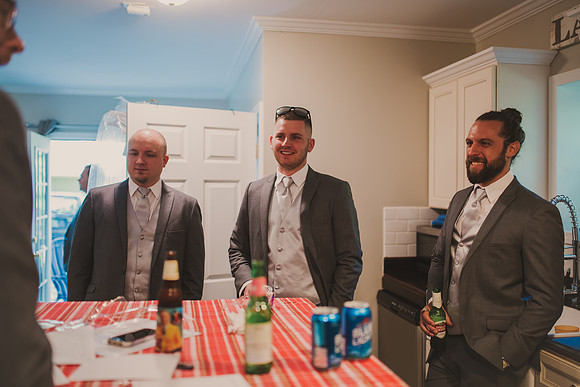 gettingready-groom-23