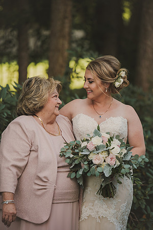 gettingready-bride-107
