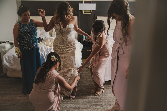 gettingready-bride-148