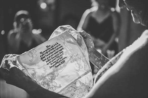 gettingready- bride-277