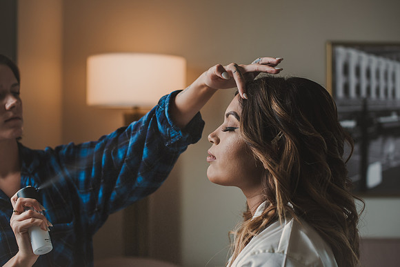 gettingready-bride-32