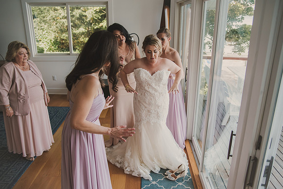 gettingready-bride-70
