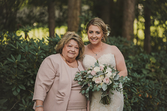 gettingready-bride-105