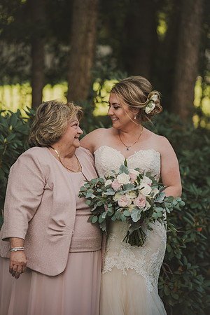 gettingready-bride-108