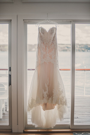 gettingready-bride-1