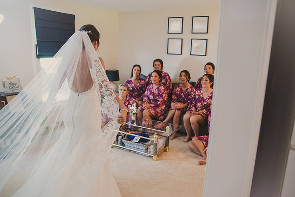 bride-gettingready-107