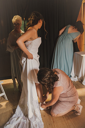 gettingready-37