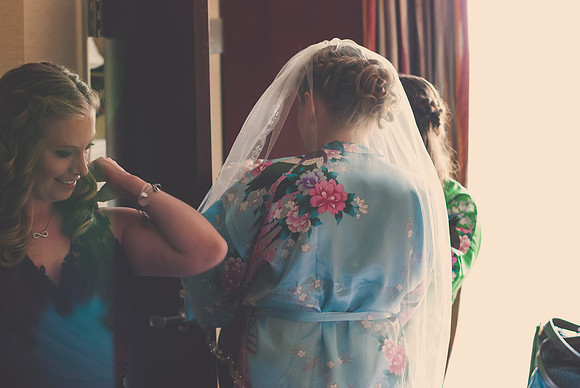 getting ready-bride-20