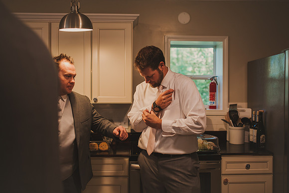 gettingready-groom-19