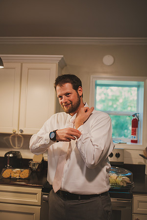 gettingready-groom-21