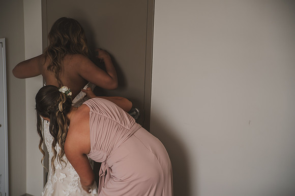 gettingready-bride-127