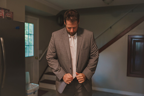 gettingready-groom-12