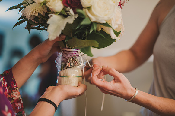 bride-gettingready-17