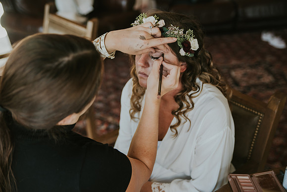 gettingready- bride-156