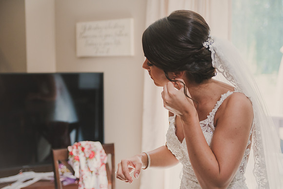 bride-gettingready-102