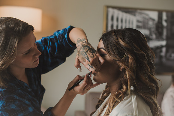 gettingready-bride-20