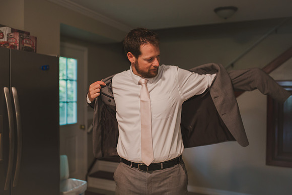 gettingready-groom-10
