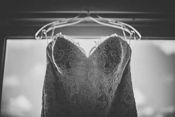 gettingready-bride-5